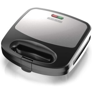 Black+Decker 3-in-1 Waffle, Grill and Sandwich Maker – Price Drop – $32.95 (was $44.99)