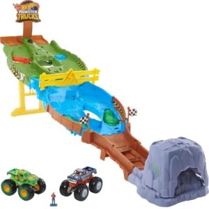 Hot Wheels Official Monster Trucks Wreckin’ Raceway – Lightning Deal – $23 (was $42.99)